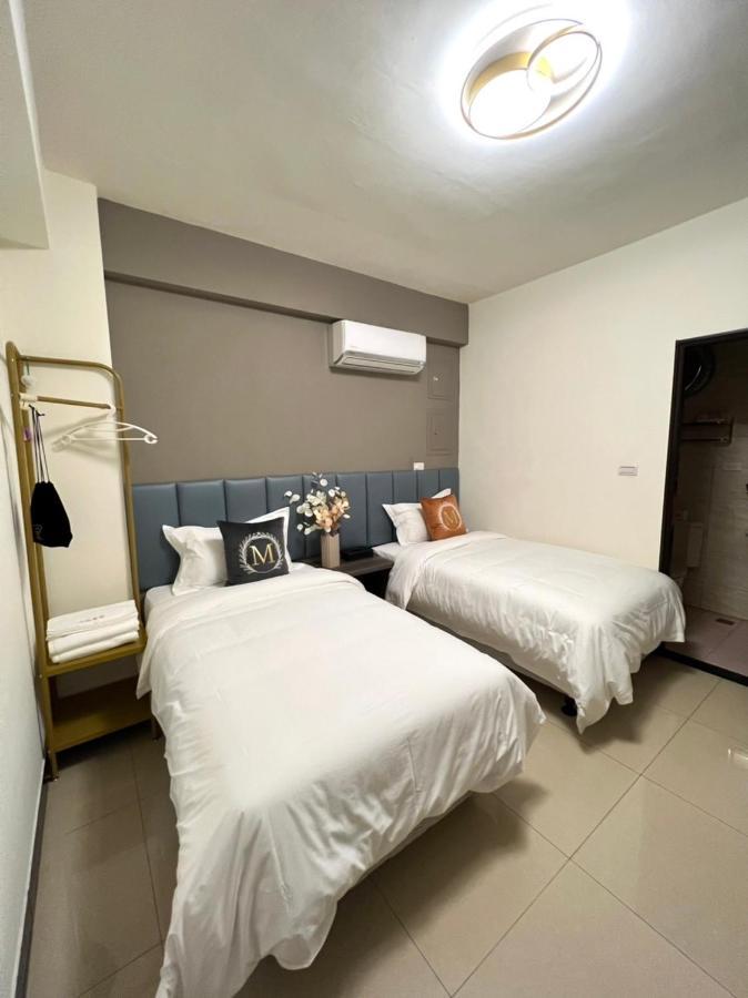 Haoyue Hotel Жинченг Екстериор снимка
