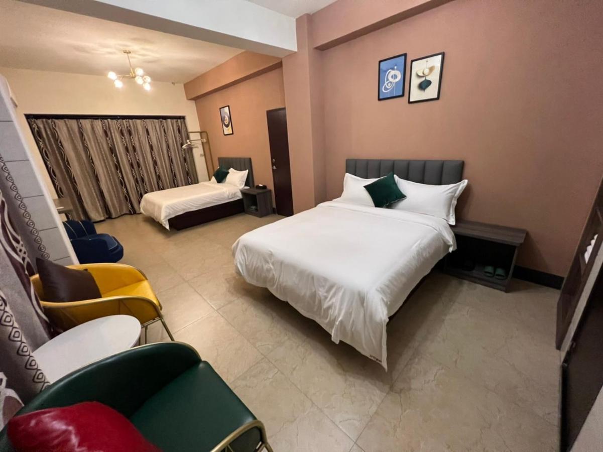 Haoyue Hotel Жинченг Екстериор снимка