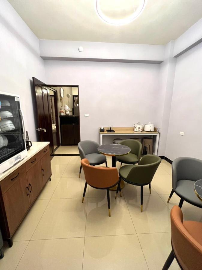 Haoyue Hotel Жинченг Екстериор снимка