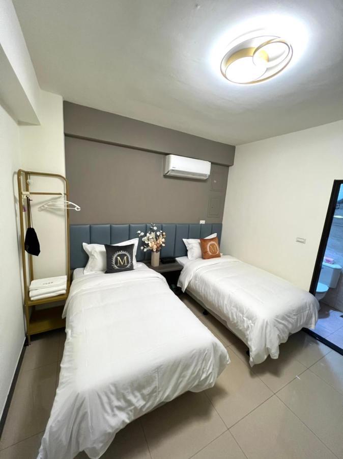 Haoyue Hotel Жинченг Екстериор снимка