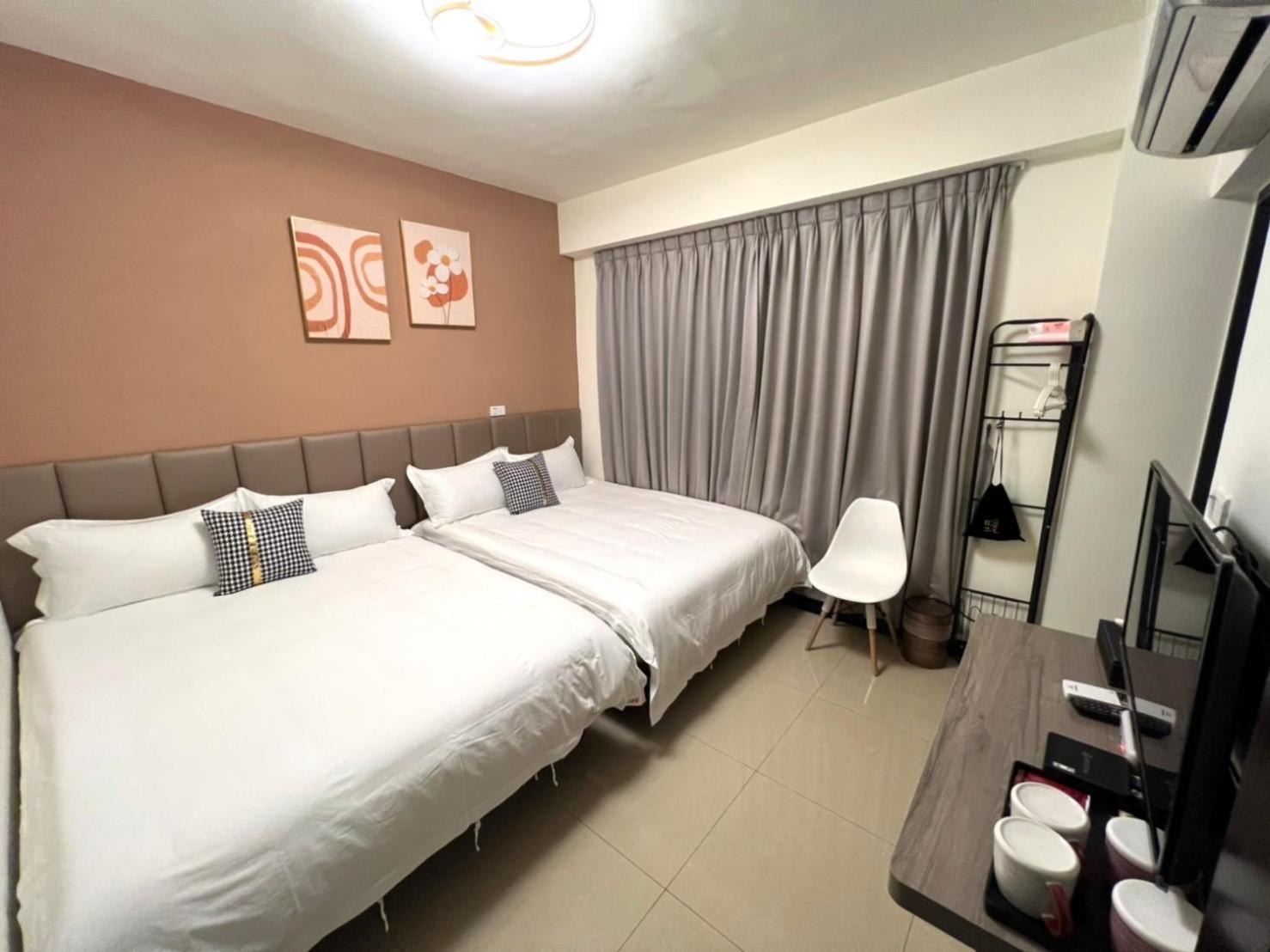 Haoyue Hotel Жинченг Екстериор снимка